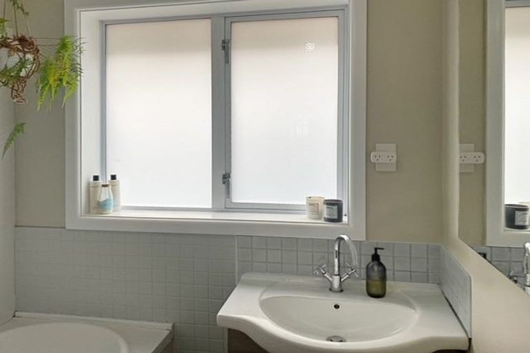 Photo of property in 30 Evesham Crescent, Spreydon, Christchurch, 8024