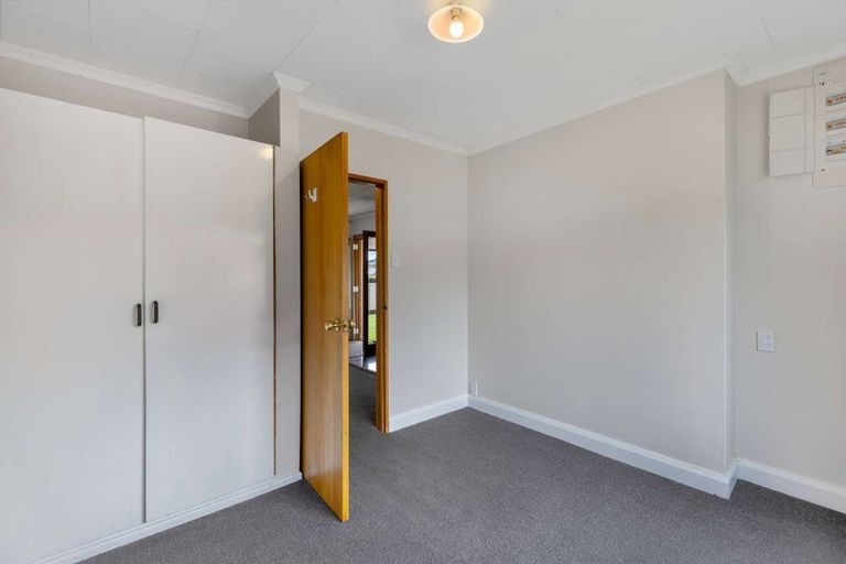 Photo of property in 93a High Street, Oxford, 7430