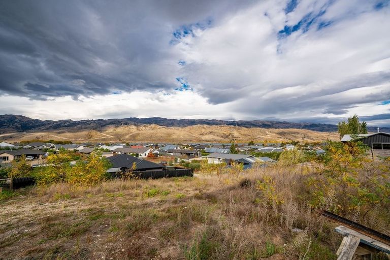 Photo of property in 25b Missy Crescent, Mount Pisa, Cromwell, 9383