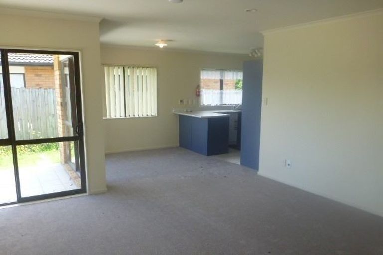 Photo of property in 128 Dominion Road, Papakura, 2110