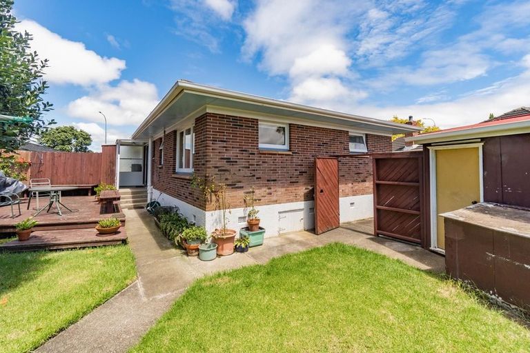 Photo of property in 89 Buckland Road, Mangere East, Auckland, 2024