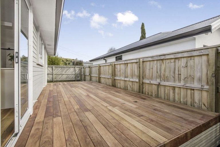 Photo of property in 12 Whangakoko Grove, Birchville, Upper Hutt, 5018