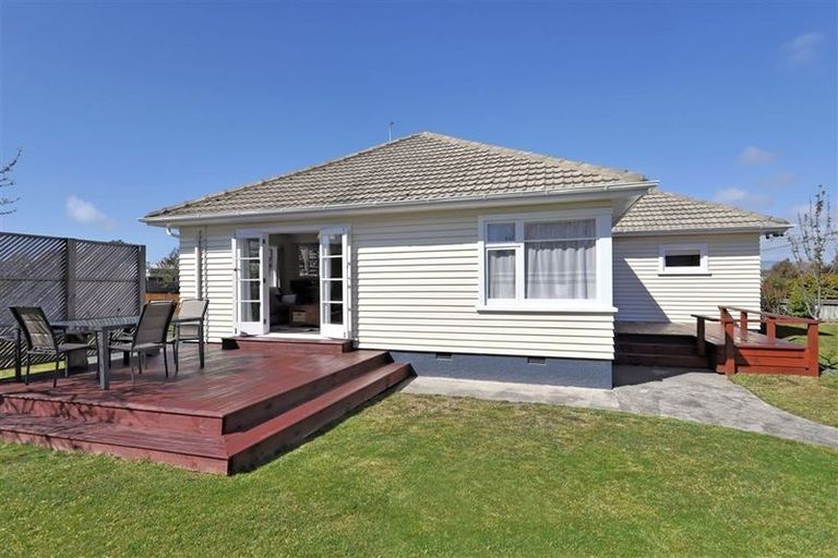 Photo of property in 66 Wattle Drive, New Brighton, Christchurch, 8083