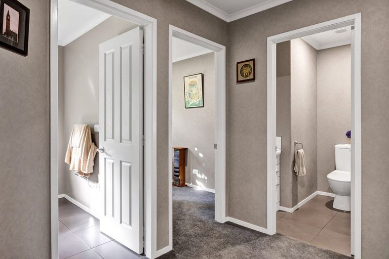 Photo of property in 239a Glover Road, Hawera, 4610