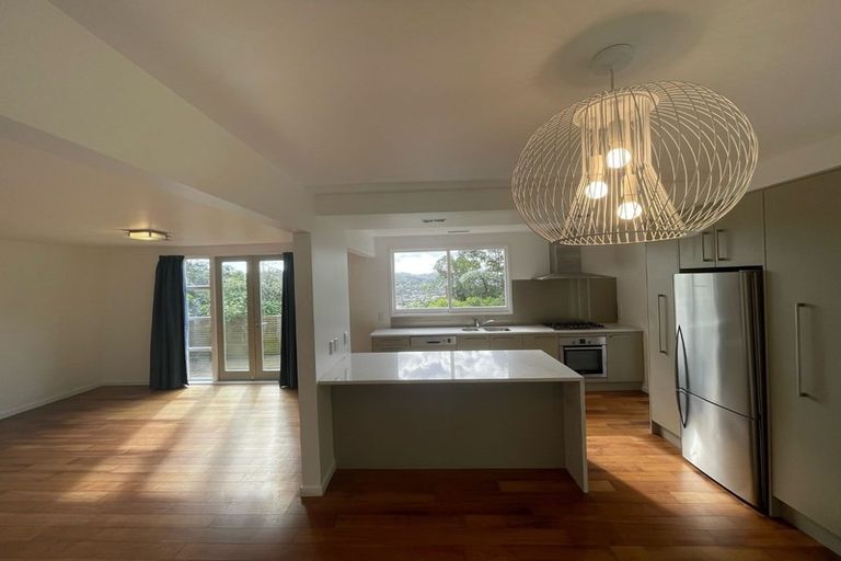 Photo of property in 9 Selkirk Way, Karori, Wellington, 6012