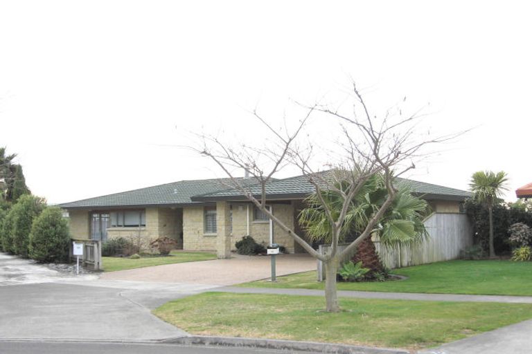 Photo of property in 14 Jacaranda Place, Greenmeadows, Napier, 4112