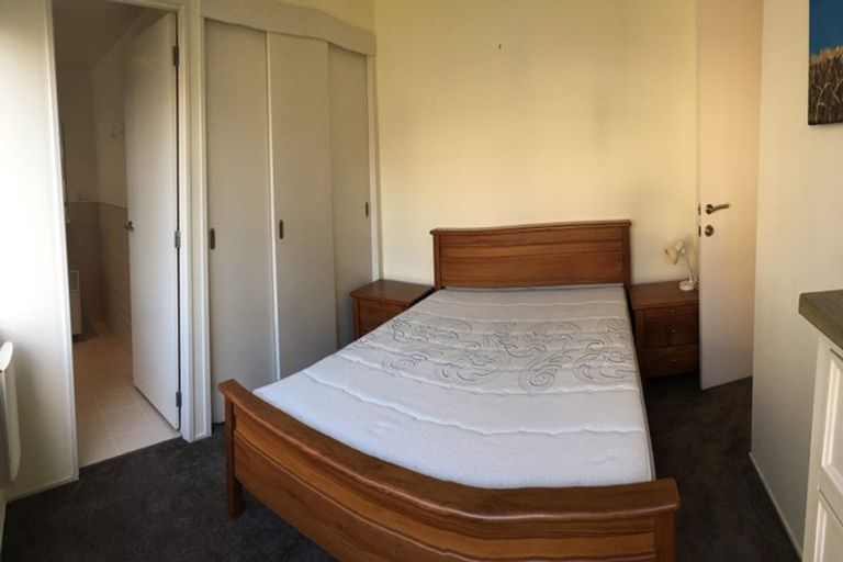 Photo of property in Scene Two Apartments, 805/18 Beach Road, Auckland Central, Auckland, 1010