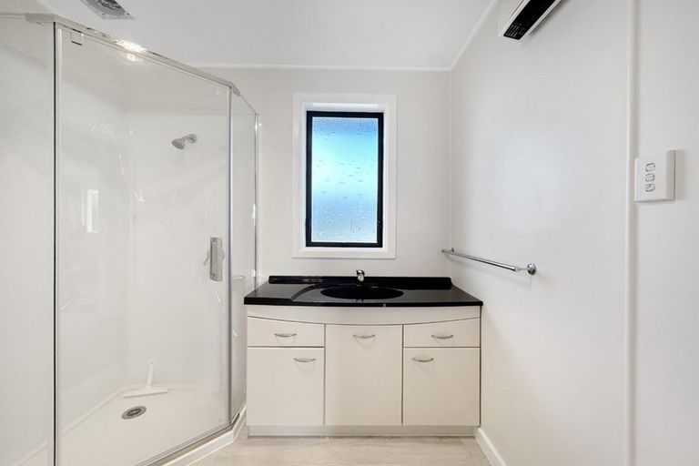 Photo of property in 30 Cargill Street, Waikiwi, Invercargill, 9810