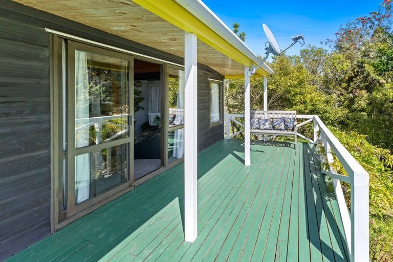 Photo of property in 2 Tui Grove, Paihia, 0200