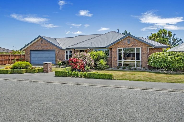 Photo of property in 19 Woodville Street, Leeston, 7632