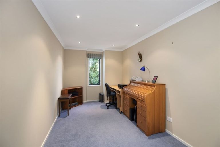 Photo of property in 8 Morgans Valley, Heathcote Valley, Christchurch, 8022