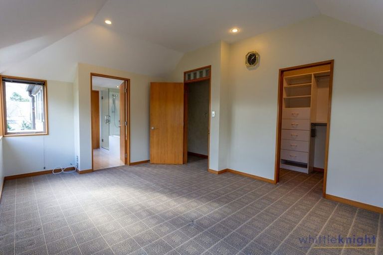 Photo of property in 17 Weka Street, Fendalton, Christchurch, 8041