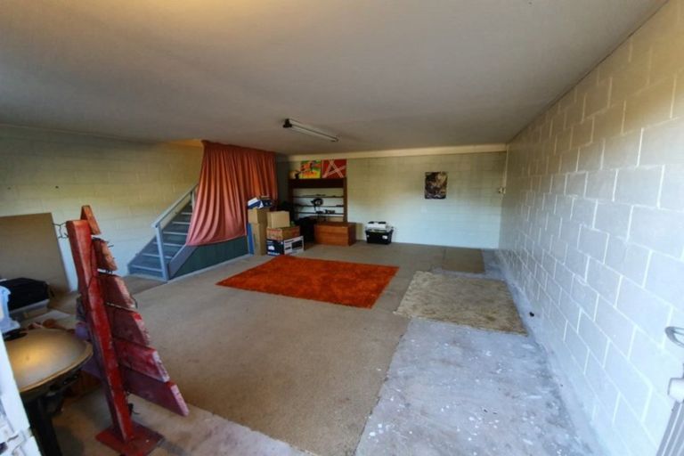 Photo of property in 2 Stanton Crescent, Karoro, Greymouth, 7805