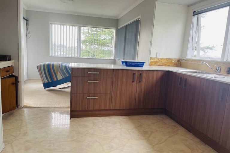 Photo of property in 24 Riverhills Avenue, Pakuranga Heights, Auckland, 2010