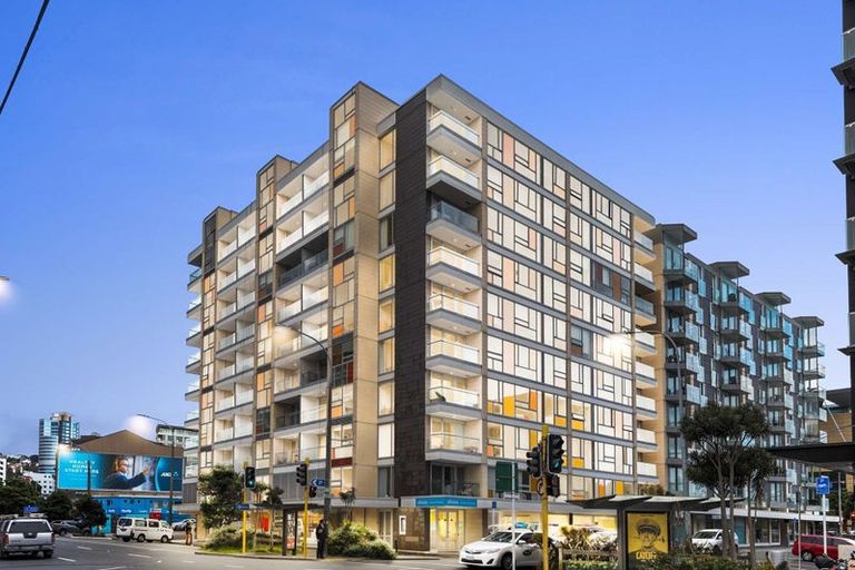 Photo of property in Monument Apartments, 9d/245 Wakefield Street, Te Aro, Wellington, 6011