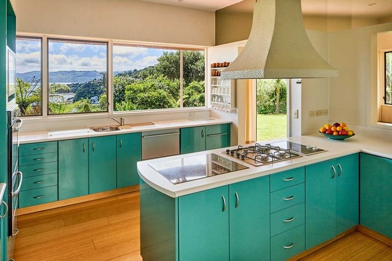 Photo of property in 45 Walter Road, Lowry Bay, Lower Hutt, 5013