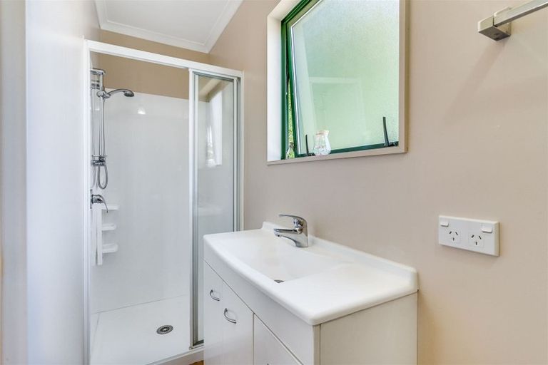 Photo of property in 18 Carruthers Street, Ilam, Christchurch, 8041