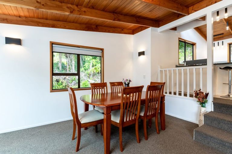 Photo of property in 45 Paturoa Road, Titirangi, Auckland, 0604