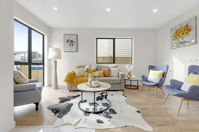 Photo of property in 24 Hermitage Street, Flat Bush, Auckland, 2019