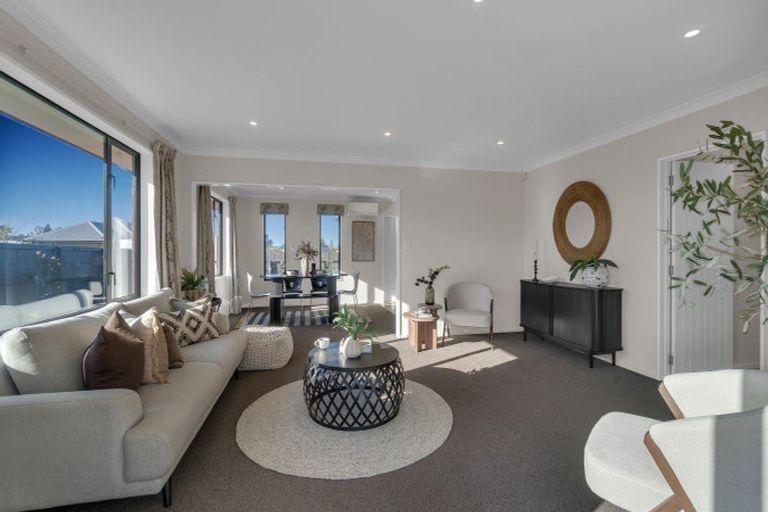 Photo of property in 25 Galatos Street, Rangiora, 7400