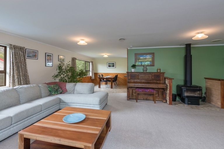 Photo of property in 15 Towai Street, Stoke, Nelson, 7011