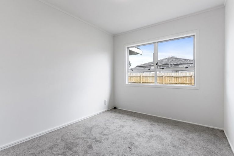 Photo of property in 32 Idlewild Avenue, Mangere, Auckland, 2022