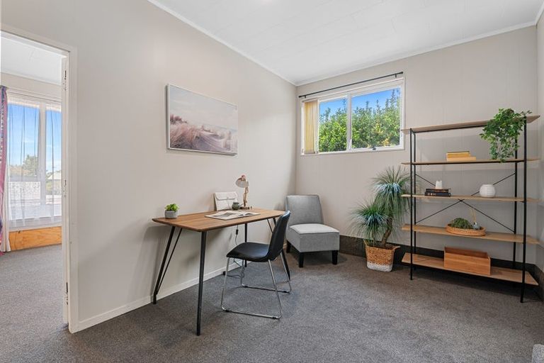 Photo of property in 9 Bata Place, Pomare, Rotorua, 3015