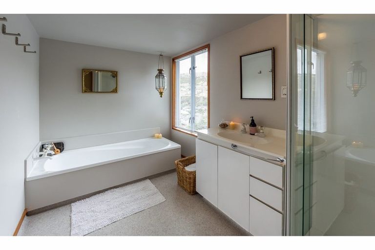 Photo of property in 6 Kentallen Terrace, Hillsborough, Christchurch, 8022