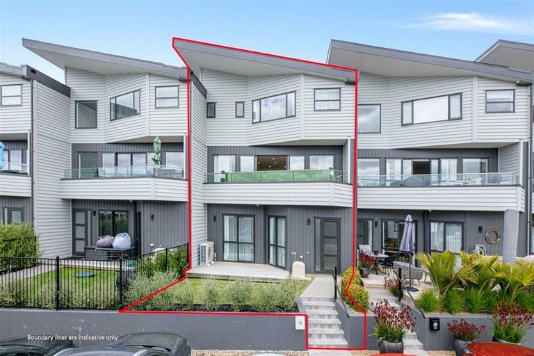 Photo of property in 12 Moki Place, Long Bay, Auckland, 0630