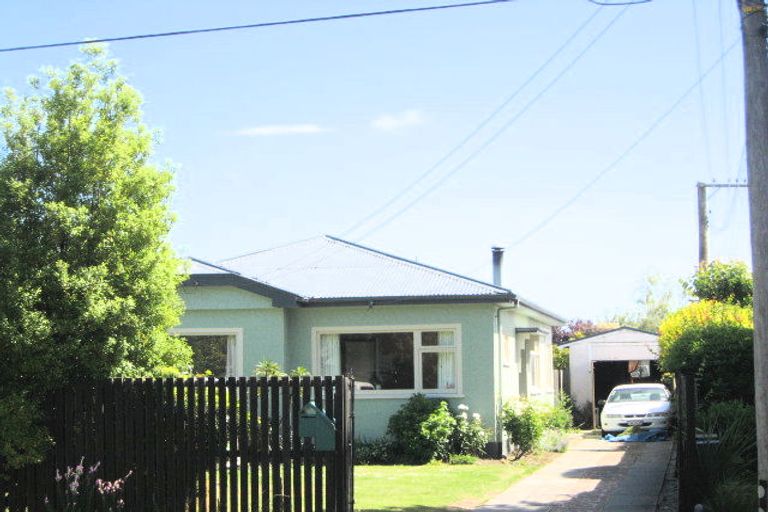 Photo of property in 102 Studholme Street, Somerfield, Christchurch, 8024