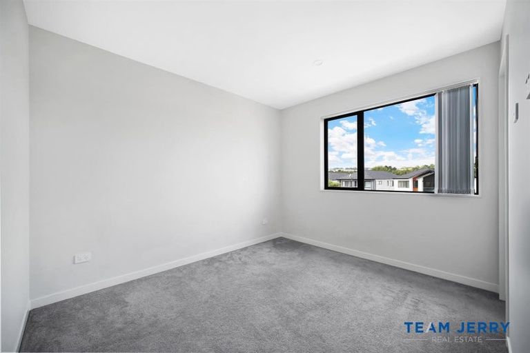 Photo of property in 20 Laquinta Place, Flat Bush, Auckland, 2019