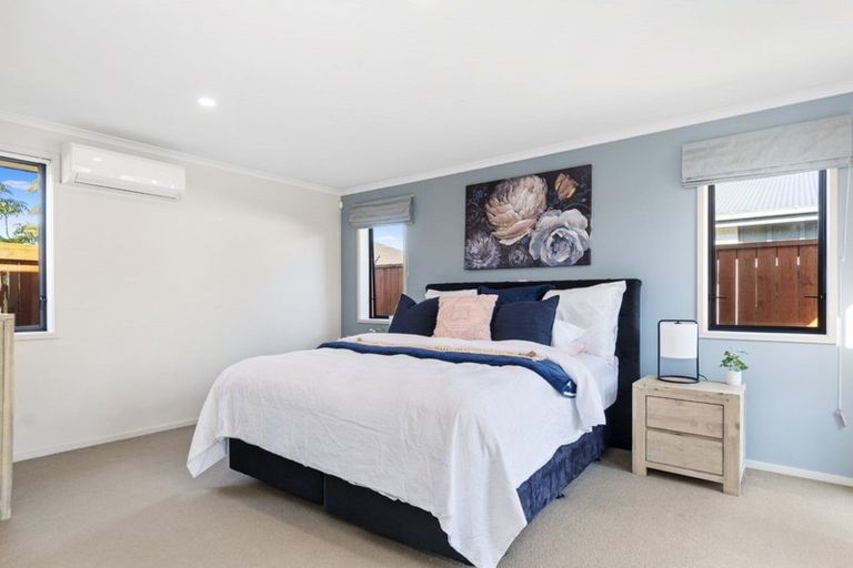 Photo of property in 8 Pat Bishop Place, Papamoa Beach, Papamoa, 3118