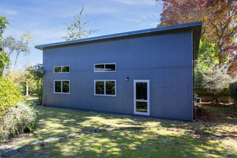 Photo of property in 6 Yasmin Lane, Kinloch, Taupo, 3377