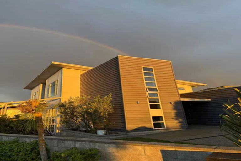 Photo of property in 9 Stonewall Place, Huntsbury, Christchurch, 8022
