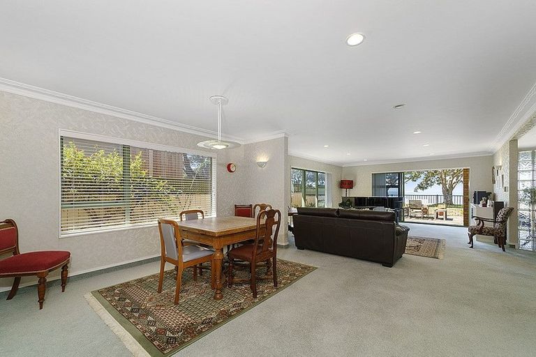 Photo of property in 20 Matakatia Parade, Matakatia, Whangaparaoa, 0930