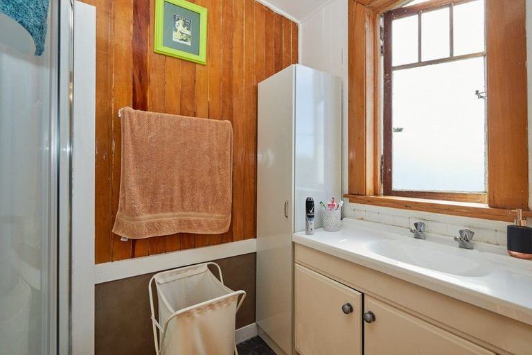 Photo of property in 16 Beach Road, Kaikoura, 7300