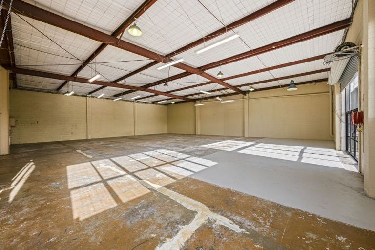 Photo of property in 21a Akatea Road, Korokoro, Lower Hutt, 5012