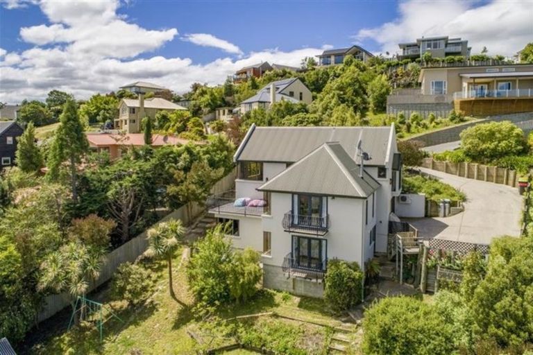 Photo of property in 22 Lucknow Place, Cashmere, Christchurch, 8022