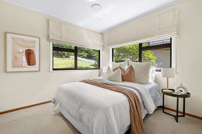 Photo of property in 8 Kauri Road, Birkenhead, Auckland, 0626