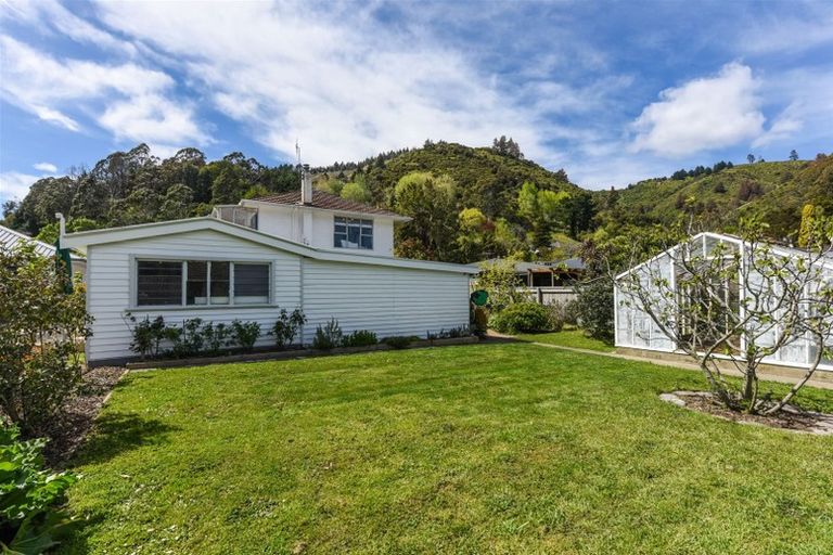 Photo of property in 15 Mill Street, Maitai, Nelson, 7010