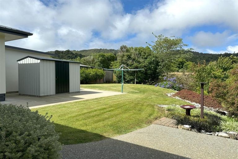 Photo of property in 123 Sinnott Road, Greymouth, 7805