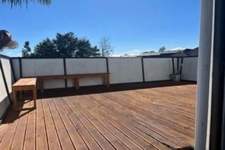 Photo of property in 27 Sunhill Road, Sunnyvale, Auckland, 0612