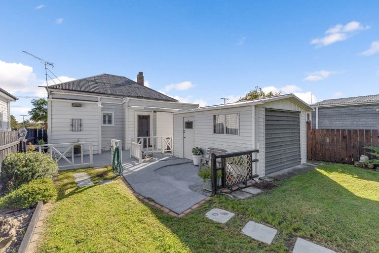 Photo of property in 9 Corbett Street, Paeroa, 3600