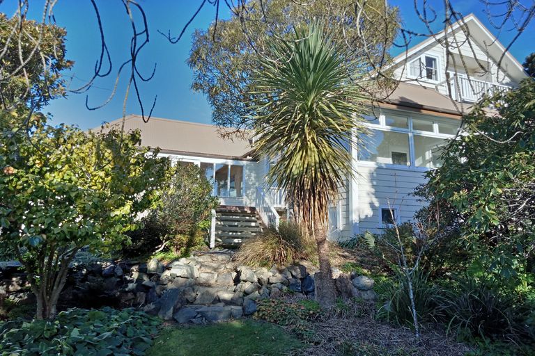 Photo of property in 8 Moerangi Street, Broad Bay, Dunedin, 9014