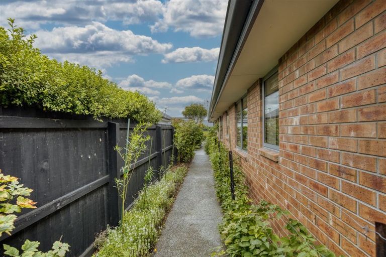 Photo of property in 7 Raranga Street, Marshland, Christchurch, 8083