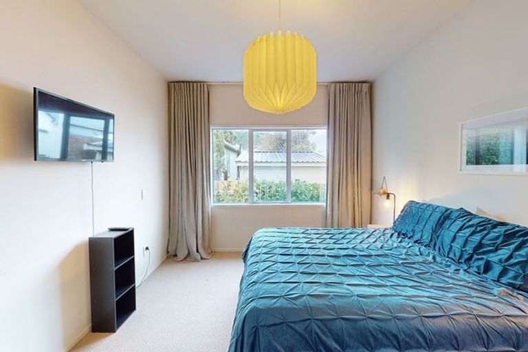 Photo of property in 143 Derwent Street, Island Bay, Wellington, 6023