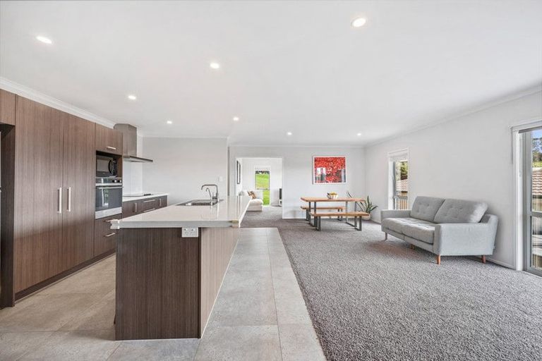 Photo of property in 28 Kahu Drive, Mangawhai, 0505