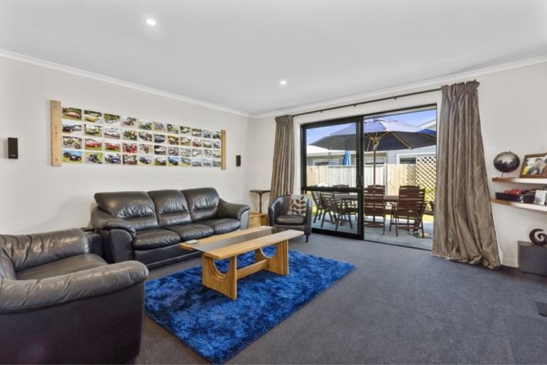 Photo of property in 28 Lynley Park Drive, Omokoroa, 3114