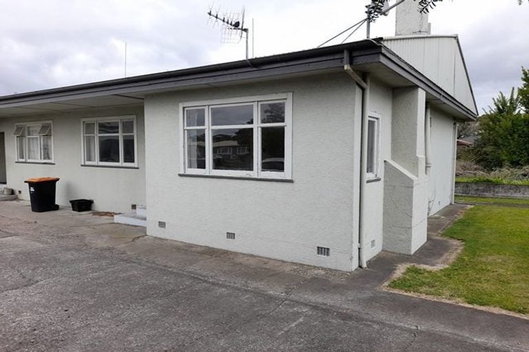 Photo of property in 382-388 Tremaine Avenue, Takaro, Palmerston North, 4412
