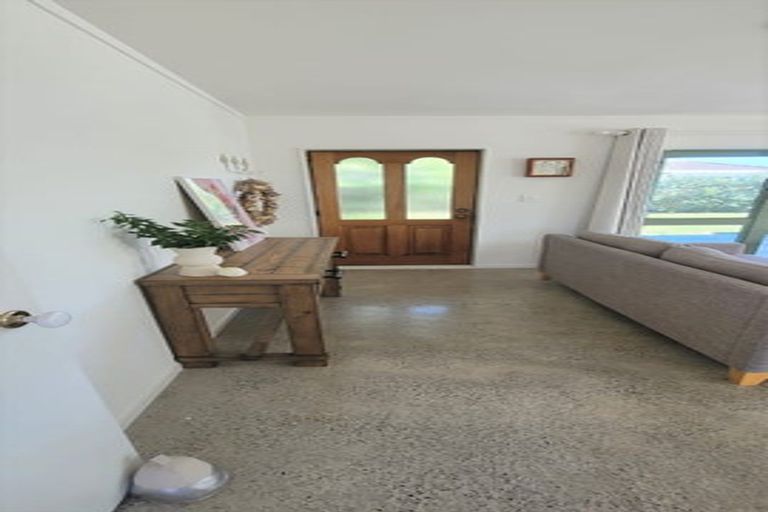 Photo of property in 28 Pacific View Road, Papamoa Beach, Papamoa, 3118